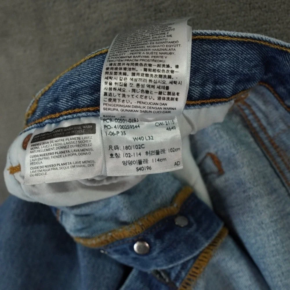 Levis 501 Button Fly Jeans Mens 40x32 Blue Medium Wash Y2K Biker‎ Cowboy Biker